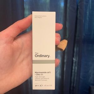 The Ordinary Niacinamide Skincare Serum